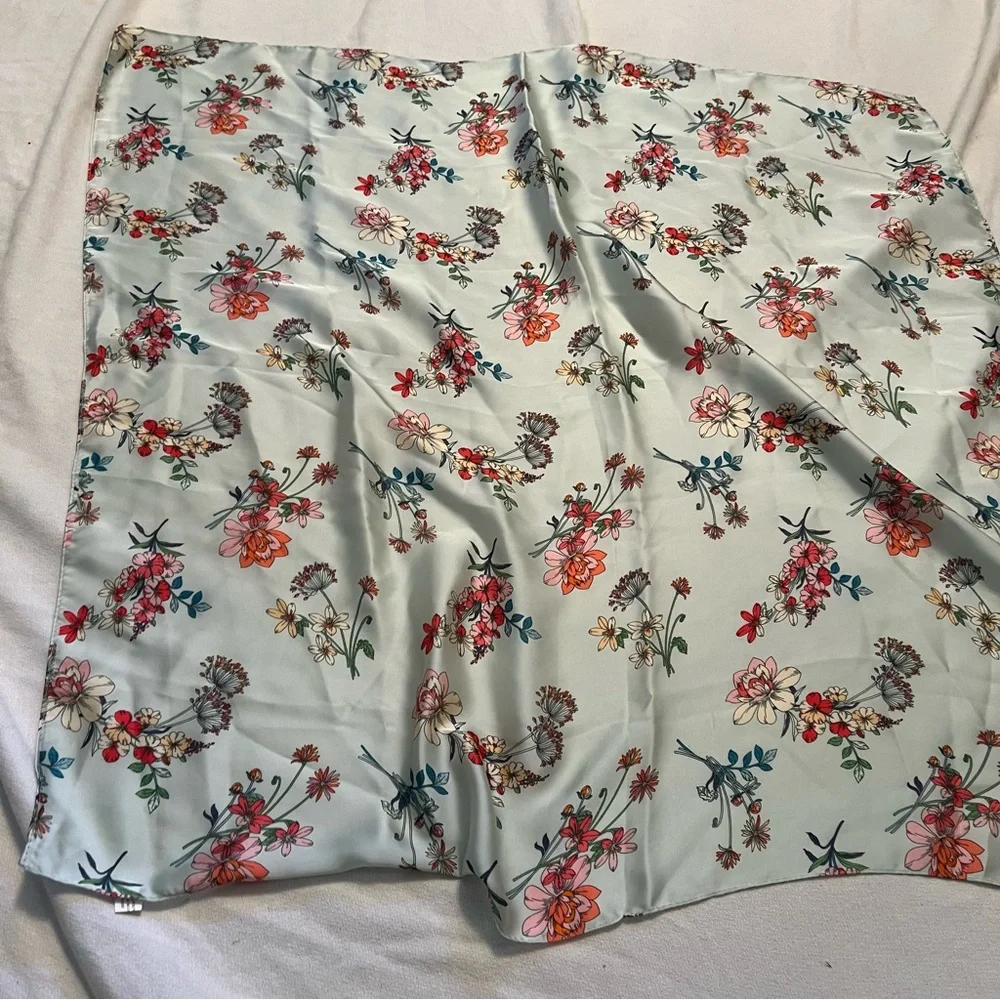 Beautiful floral square scarf / twilly.